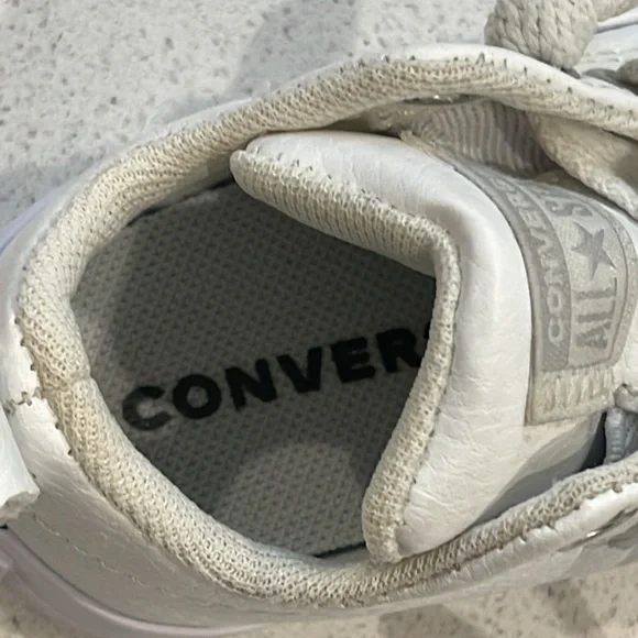 All Stars Converse White Baby Sneakers Size 2 - Picture 10 of 11